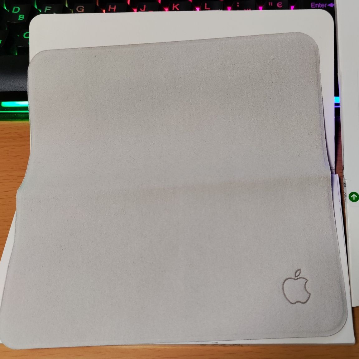 Серветка для дисплея Apple Polishing Cloth