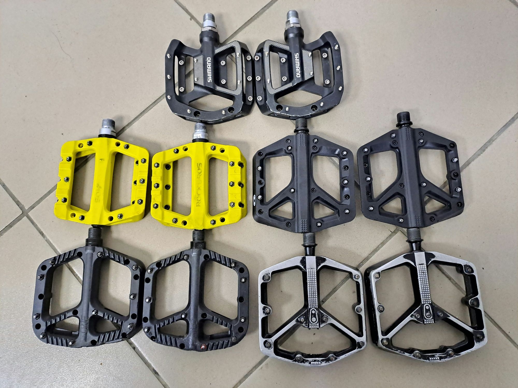 педалі Shimano Saint RFR Crank Brothers Mavic RaceFace, XT, XTR, Cube