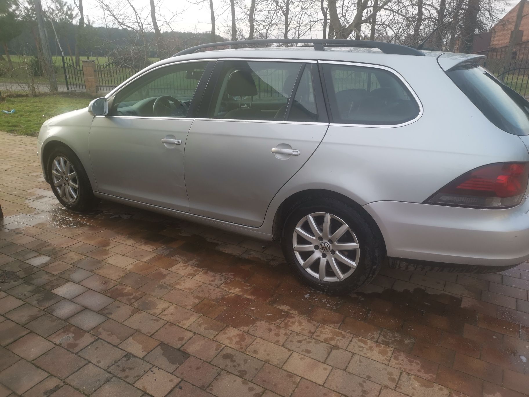 Volkswagen golf 5 2008r 136KM