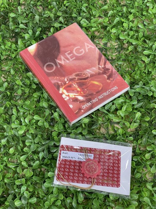 Коробка , бокс для часов Омега