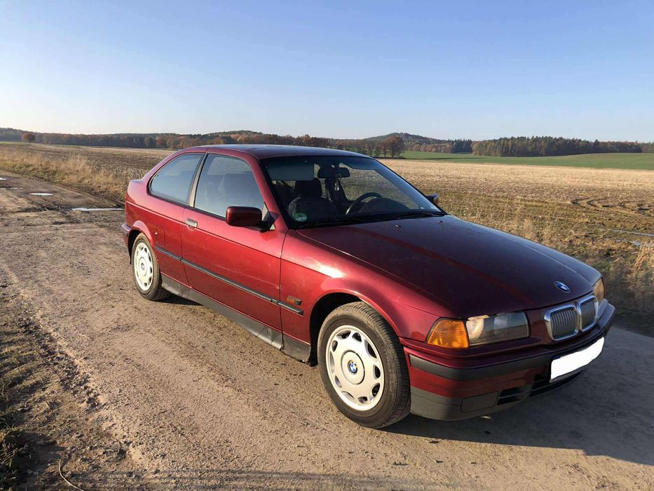 BMW E36 compact 1.6 klima sprowadzony 1właściciel