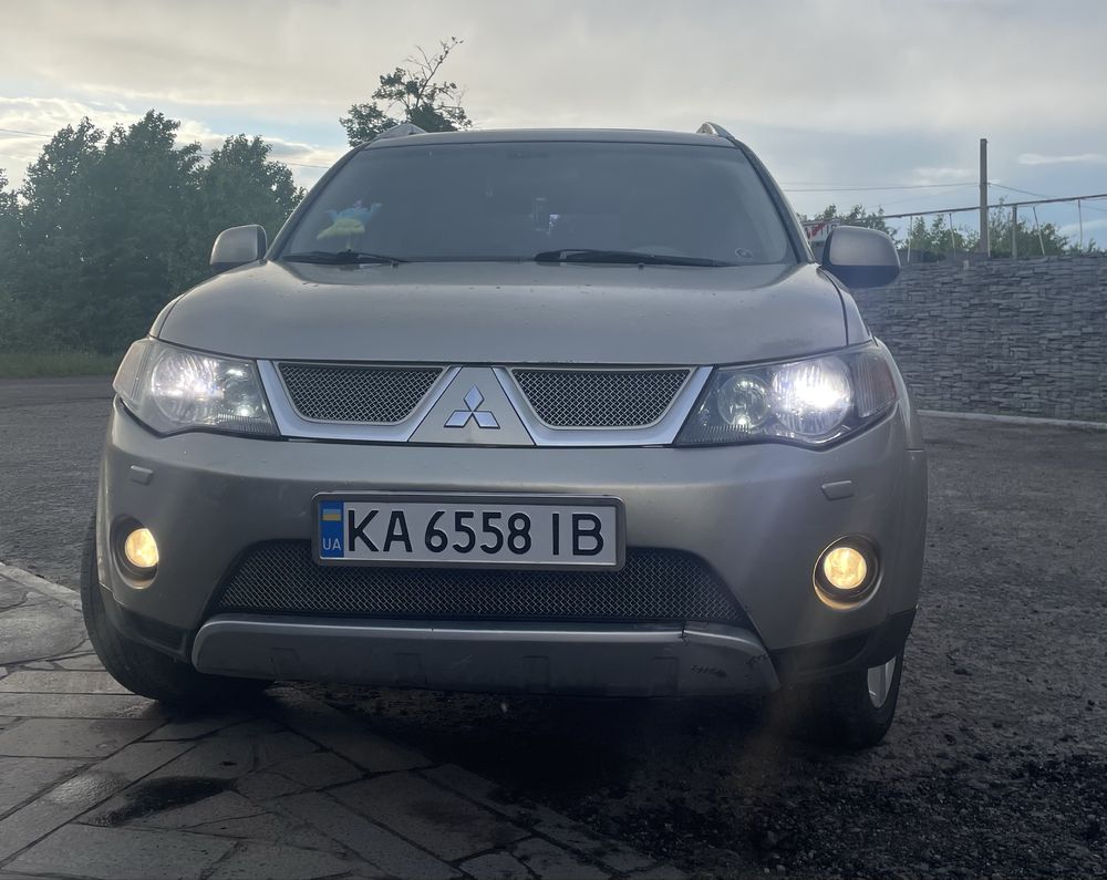 Mitsubishi Outlander 2008