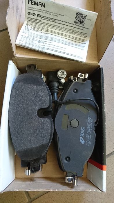 Комплект тормозных колодок VW, Audi, Skoda, Seat