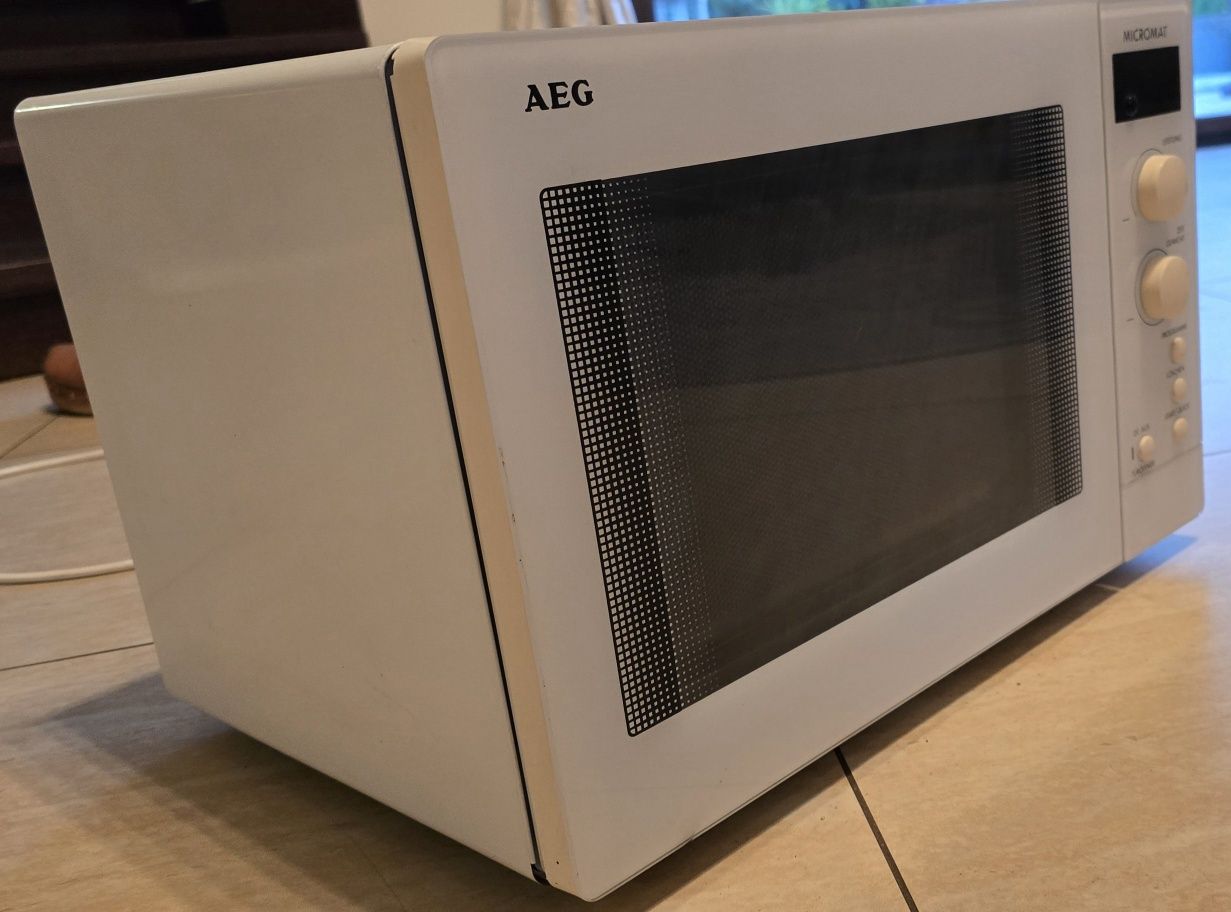 Mikrofala AEG, TYP: A71A000V