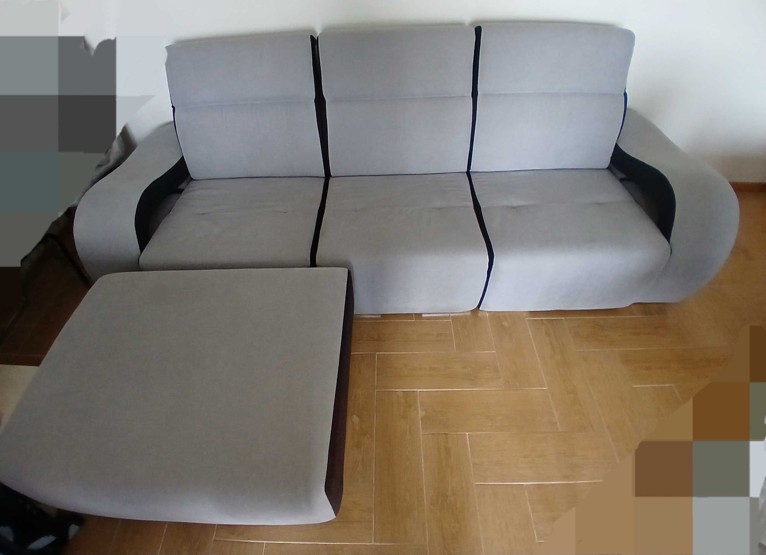 Sofá com chaise longue