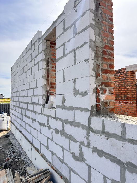 Окремо стоячий будинок з ділянкою 6 сотих 3 хв від Макдональдсу