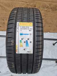 Opona Letnia 255/35/19 Y XL Pirelli P-Zero RSC z 2022 Roku