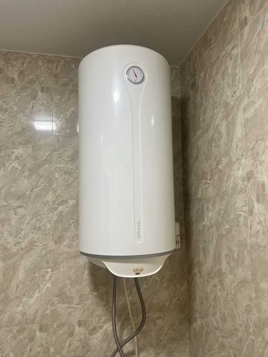 1к квартира 54м2, ЦЕГЛА, поверх 6/9, КОТЕЛ, м-н Боженко