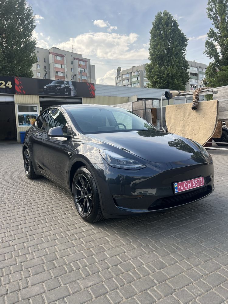 Продам Теслу 2024 года , Tesla Y
