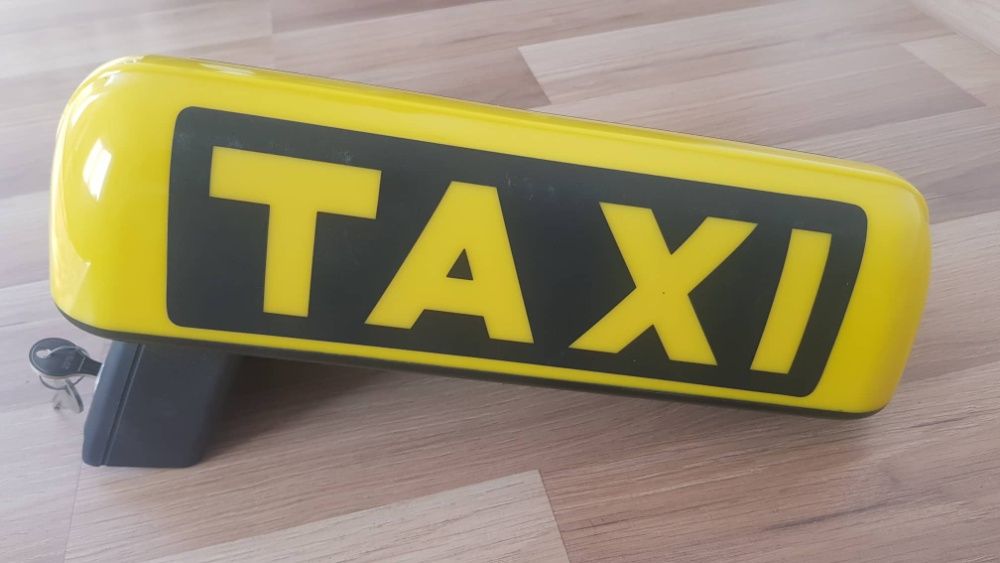 nowy oryginalny kogut mercedes 213 mercedes 205 taxi 213