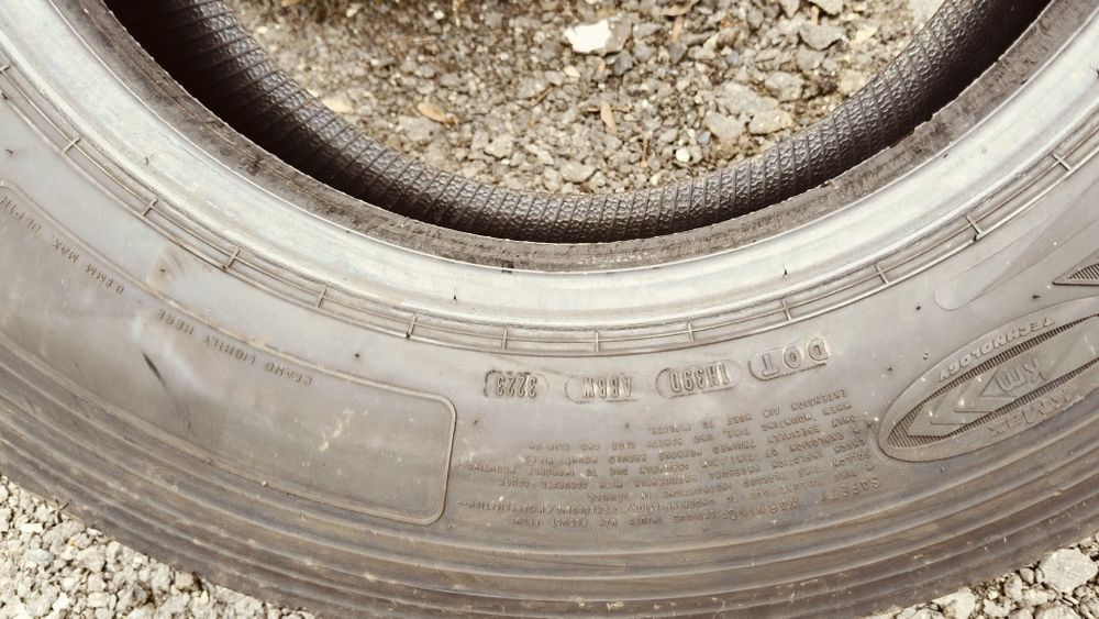 Opony przód 245/70r17.5 Goodyear KmaxS używane