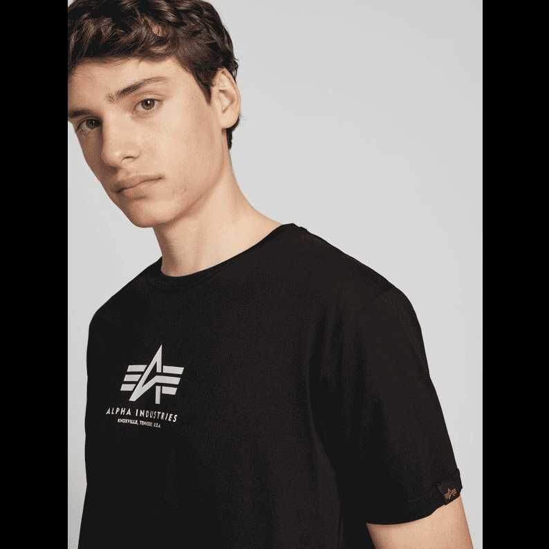 футболка  Alpha Industries