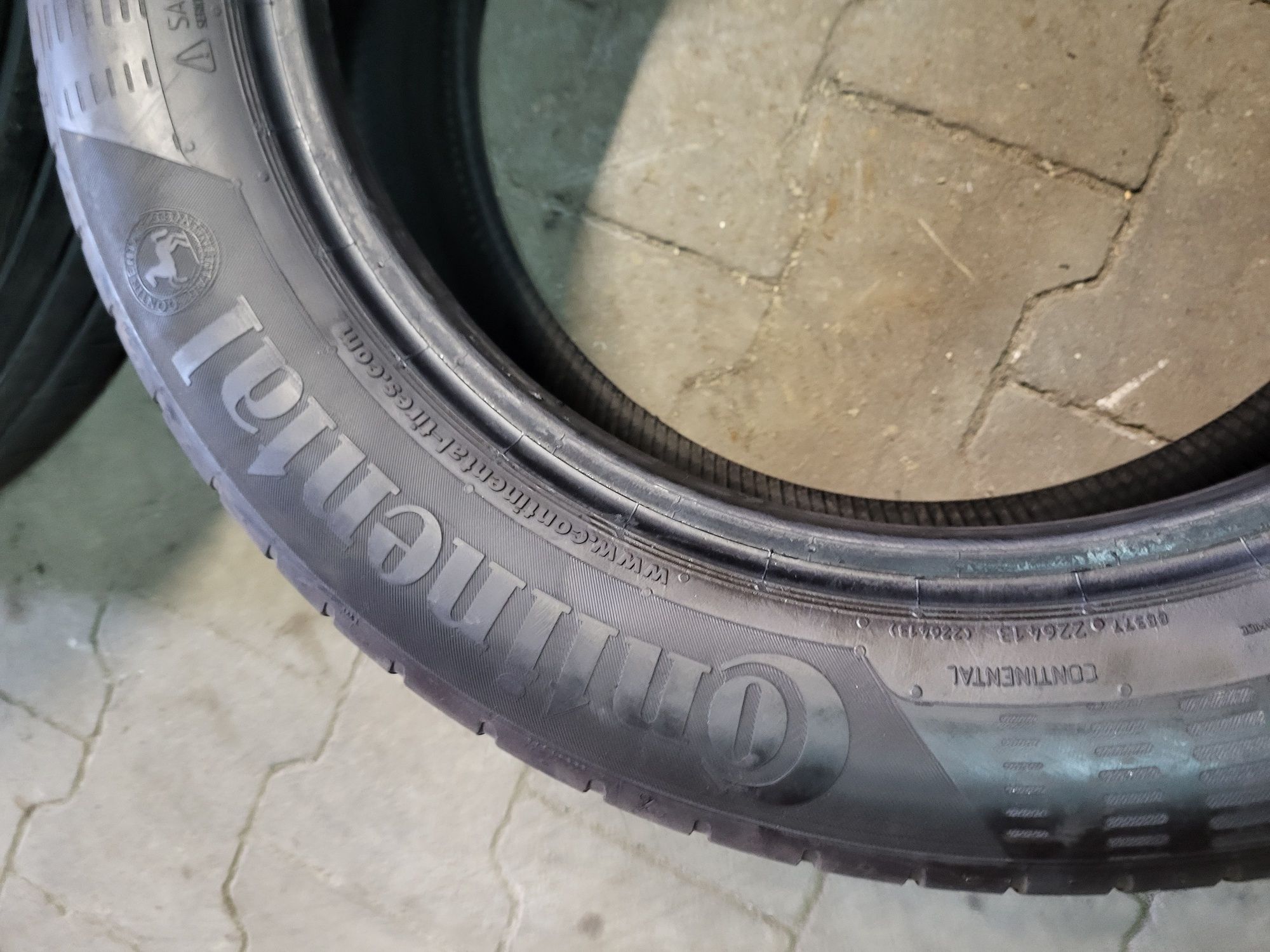 Opony letnie 215/55R17