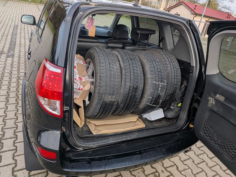 Toyota RAV4 2006r 2.2d