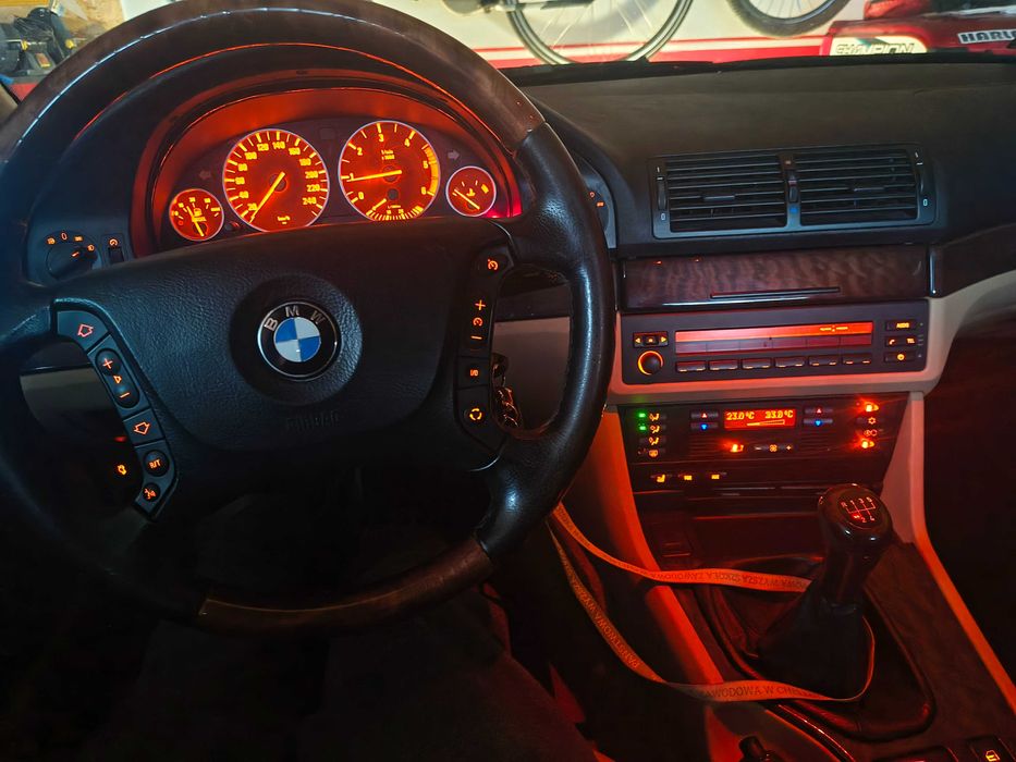 BMW e39 2.0 D 136 koni 2003 r . Możliwa zamiana na busa.