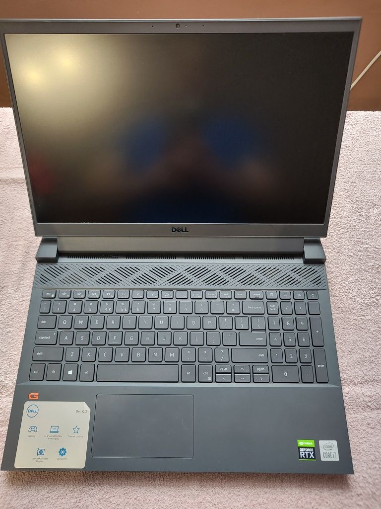 Laptop Dell G15 5510/8243