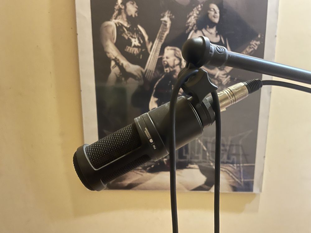 Mikrofon Audiotechnica 2020 ze statywem lamanym gravity i kablem