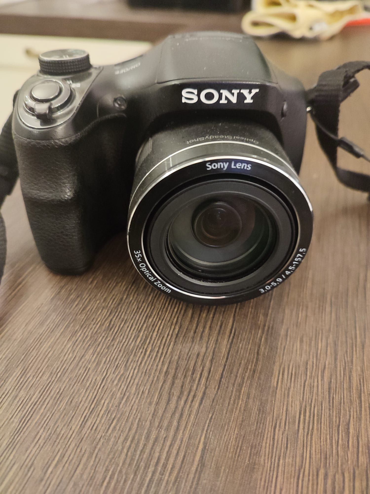 Sony cyber-shot  dSC-H300