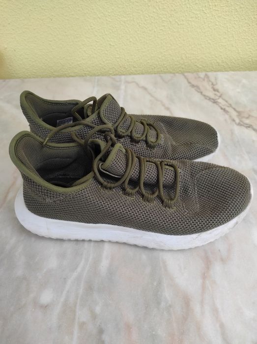 Vendo Adidas Shadow Tubular NR 42 2/3