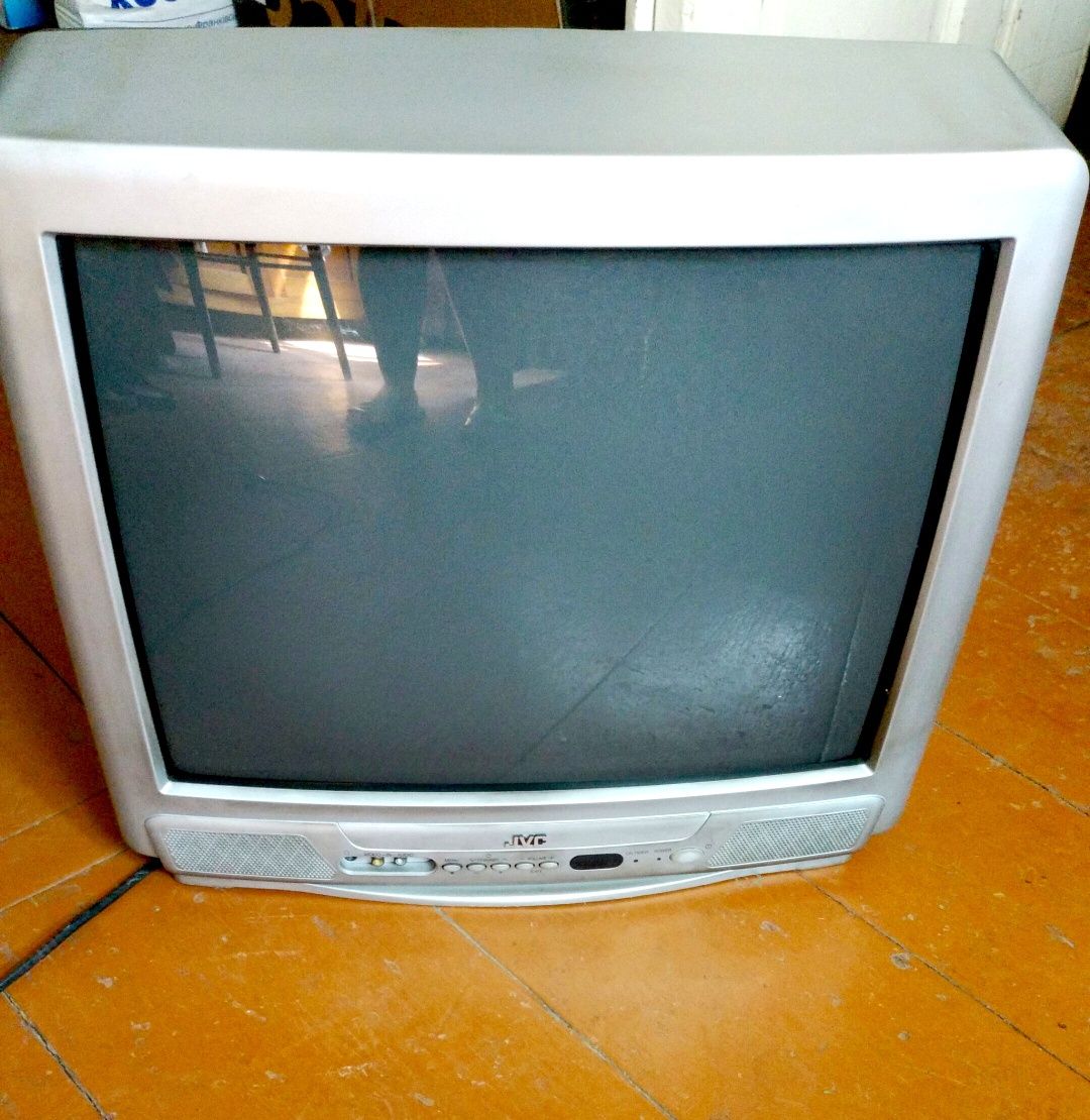 Продається Телевізор JVC самовивіз!