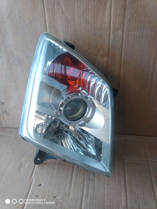 Isuzu d -max lampa prawa przód 07-11 lift orginal europa