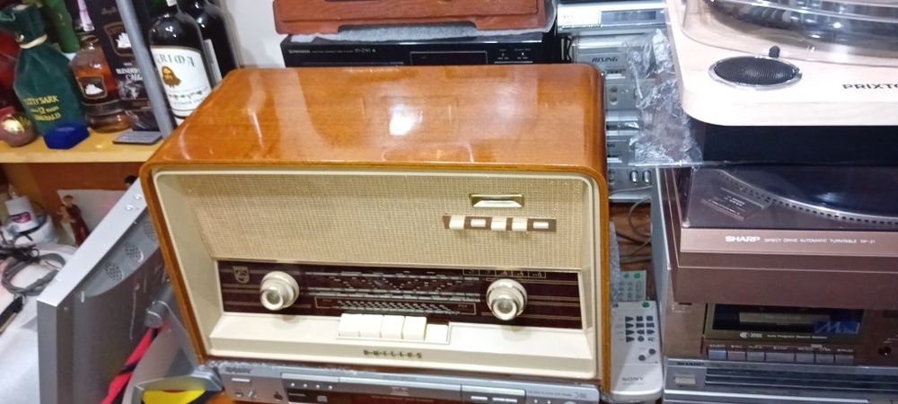 Radio de válvulas Philips