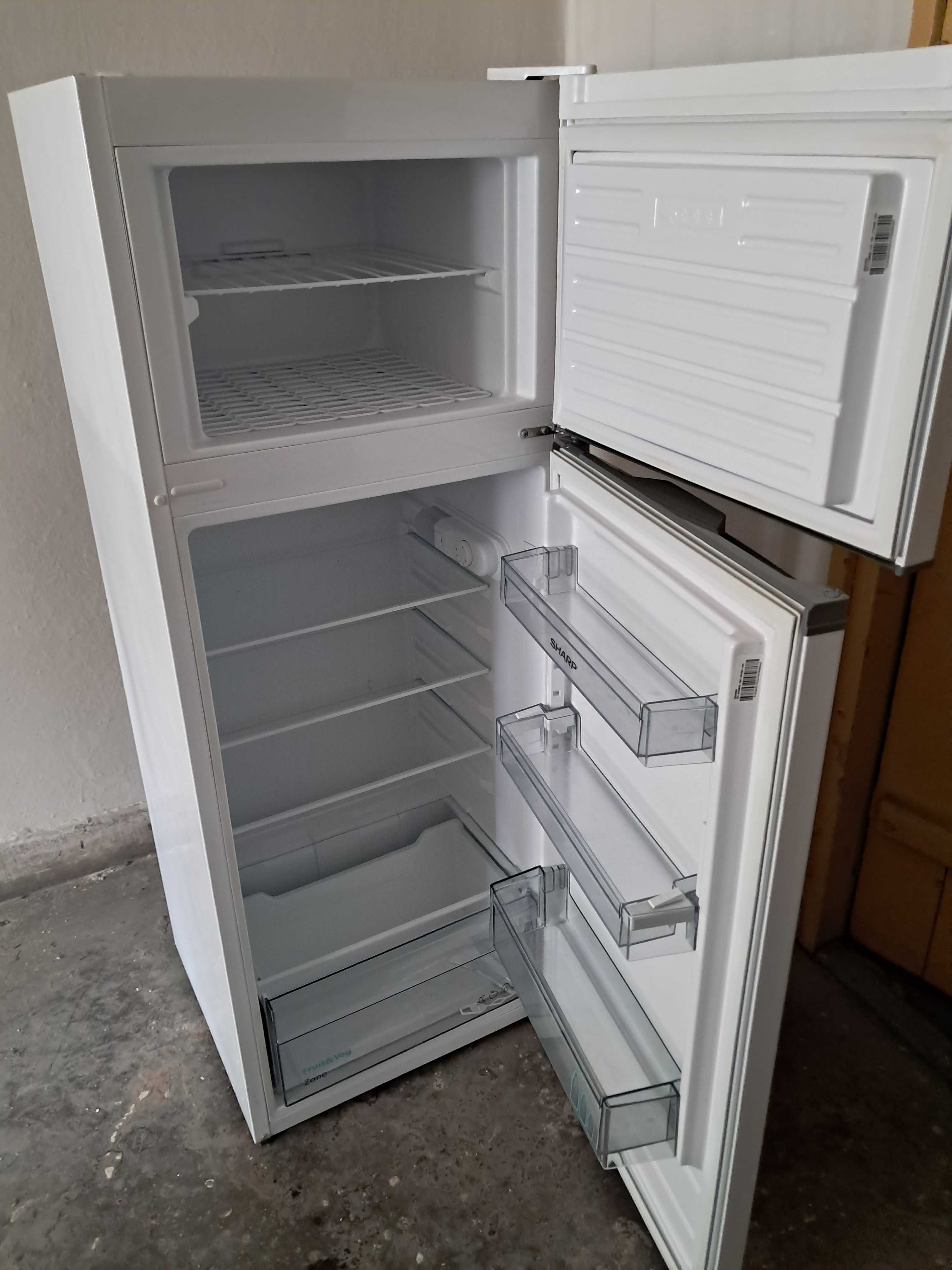 Lodówka SHARP 145cm Biała
