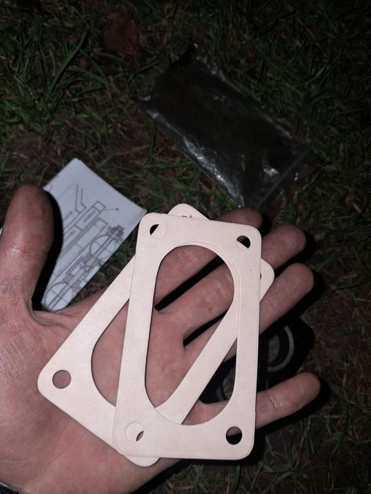 Вакуумный распылитель под карбюратор авто