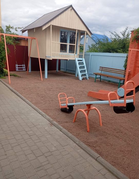 Здається квартира