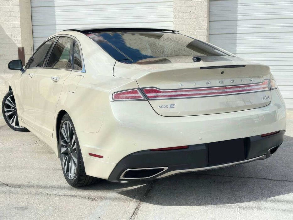 Lincoln MKZ Hybrid Reserve      2018