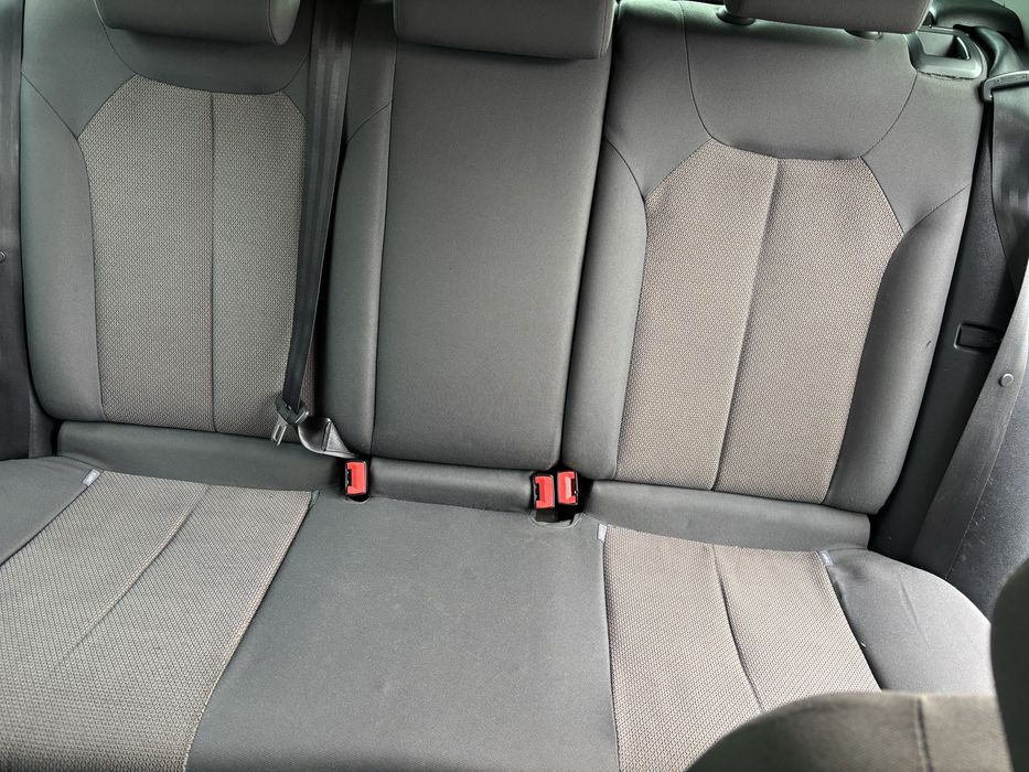 Conjunto de Bancos SEAT LEON 1P1 + forras portas