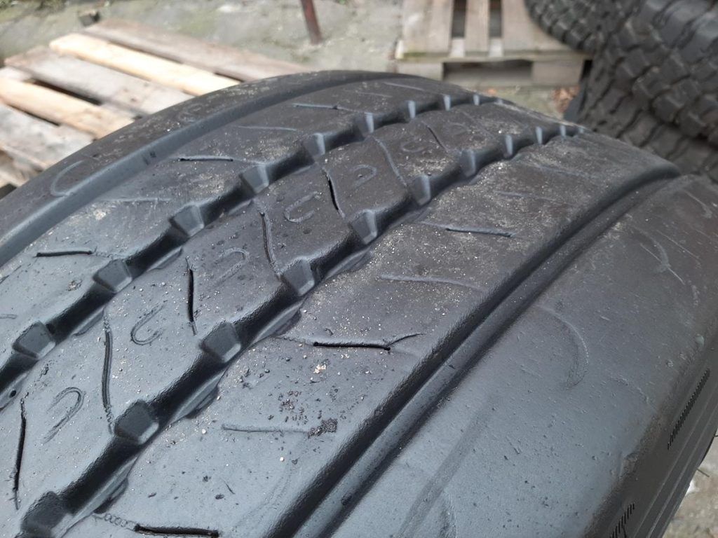Opona używana ciężarowa 385/55R22.5 MATADOR FHR5 600zł C2362