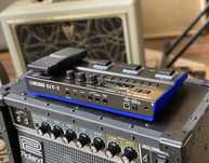 BOSS GT-1 PRO GUITAR Pedaleira Multi-efeitos Premium c/ LOOPER