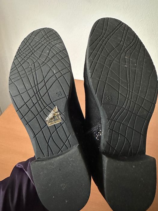 Botas Pretas Nº 38