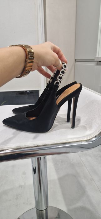 Szpilki KAZAR rozm 38