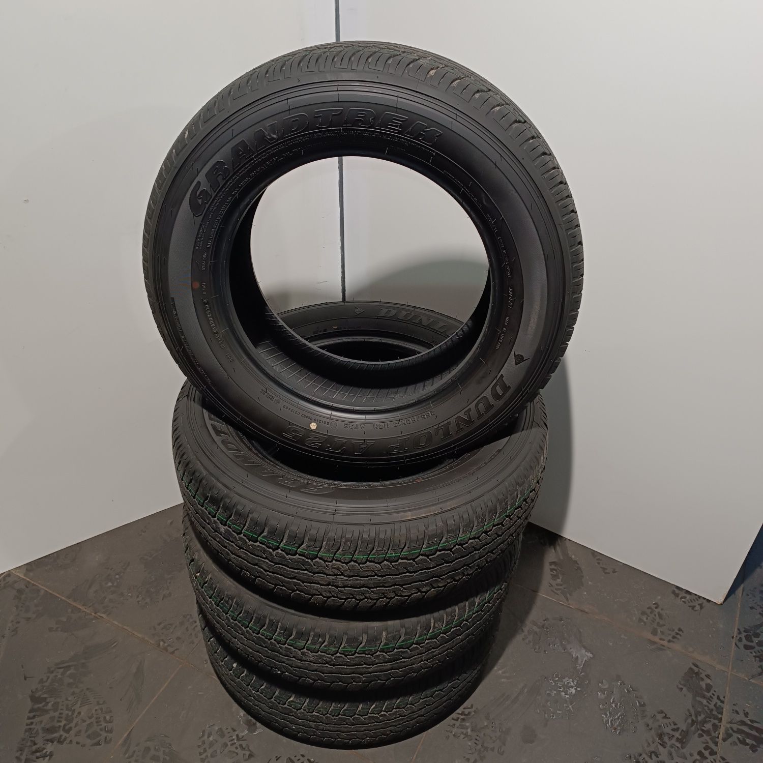 265/60R18 Dunlop Grandtrek AT25 nowe, komplet