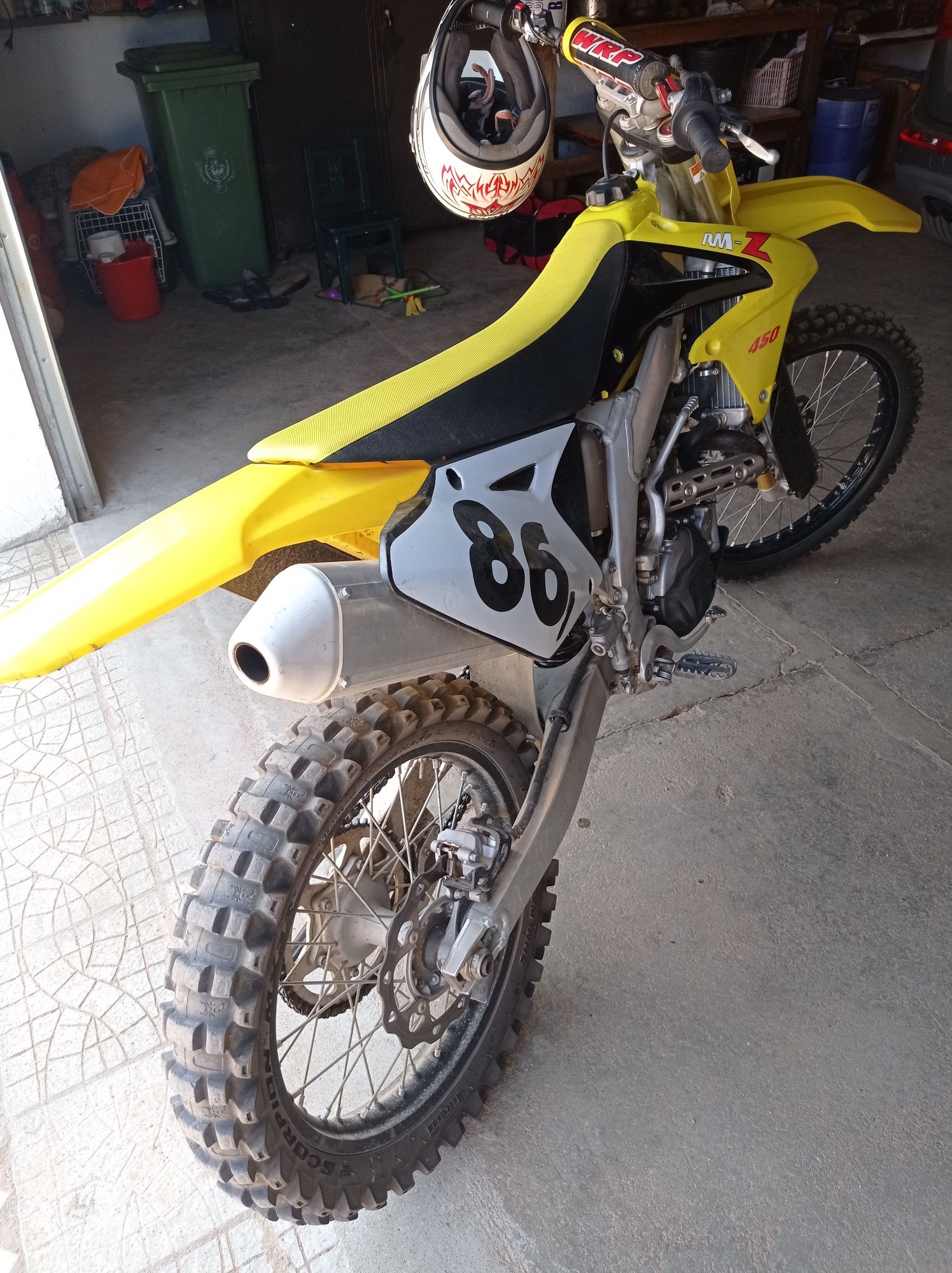 Mota Suzuki Rmz 450