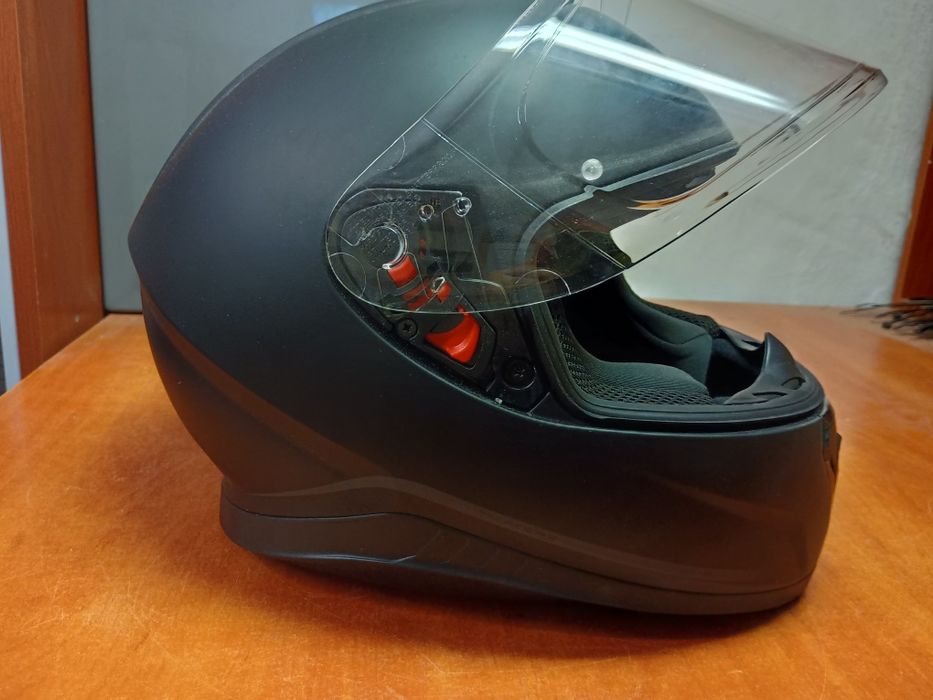 Kask motocyklowy MT helments thunder 3