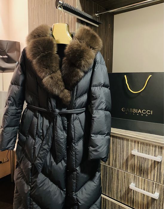 Пальто пуховик пух с Мехом Песец Стильный