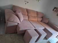 Sofa cor de rosa
