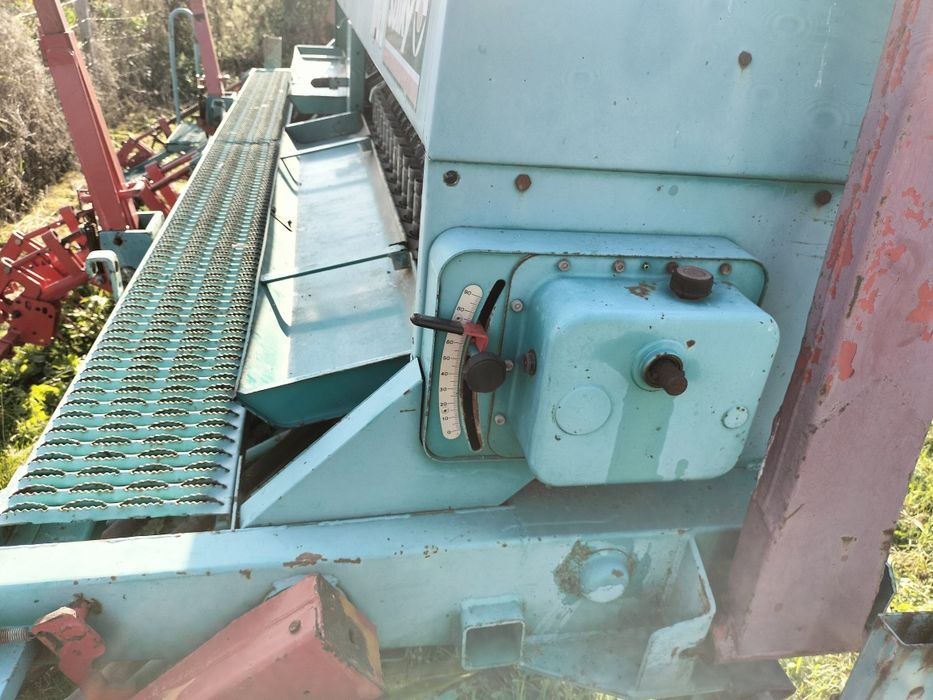 Siewnik zbożowy 3-4 m SULKY pneumatyczno-mechaniczny