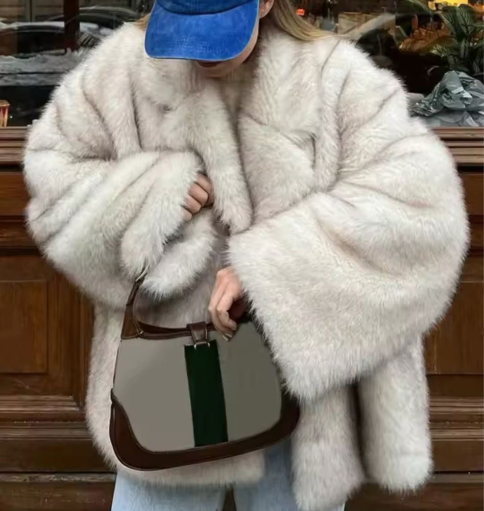 Шубка. Шуба з комірцем
