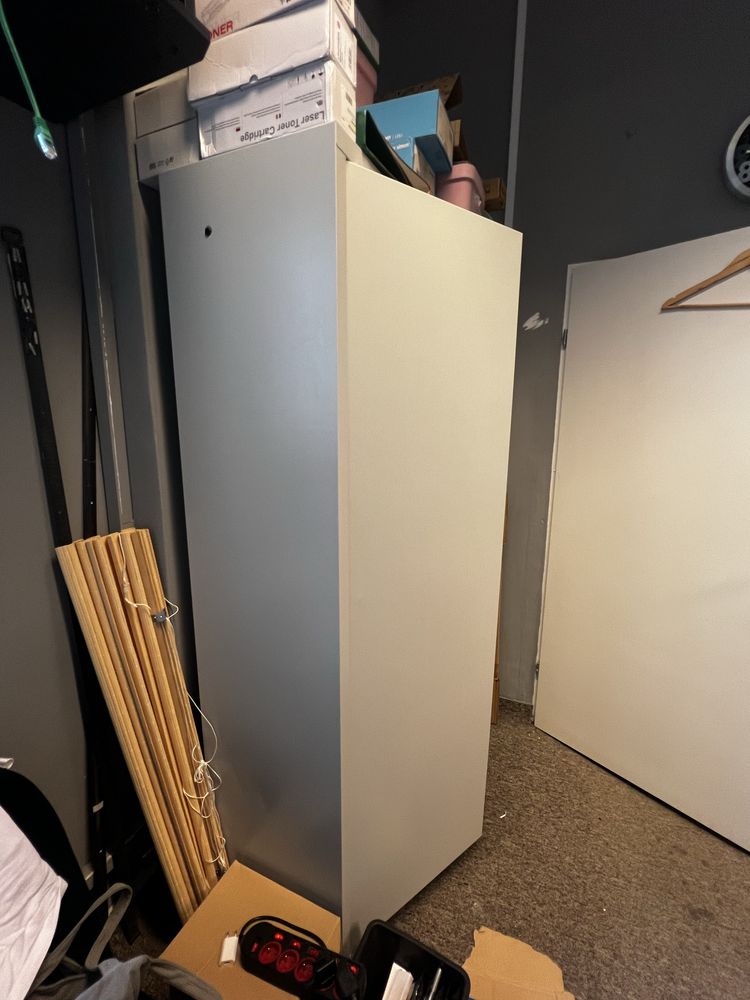 Szafa metalowa na klucz na dokumnety biurowa biuro