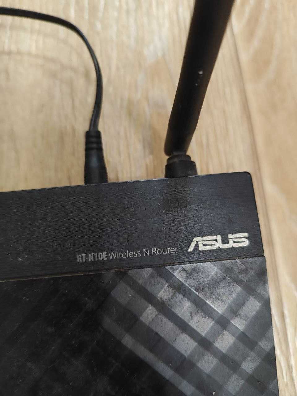 WiFi роутер Asus RT-N10E