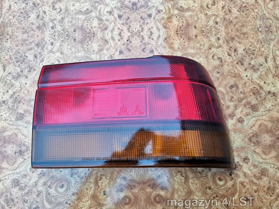 Mitsubishi Lancer IV Lampa prawy tył oryginał Japonia