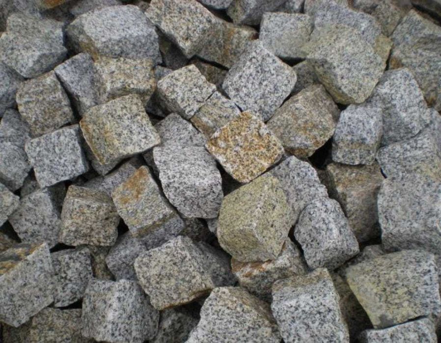 Krawężnik granitowy jasnoszary (obrzeża, kostka, oporniki)