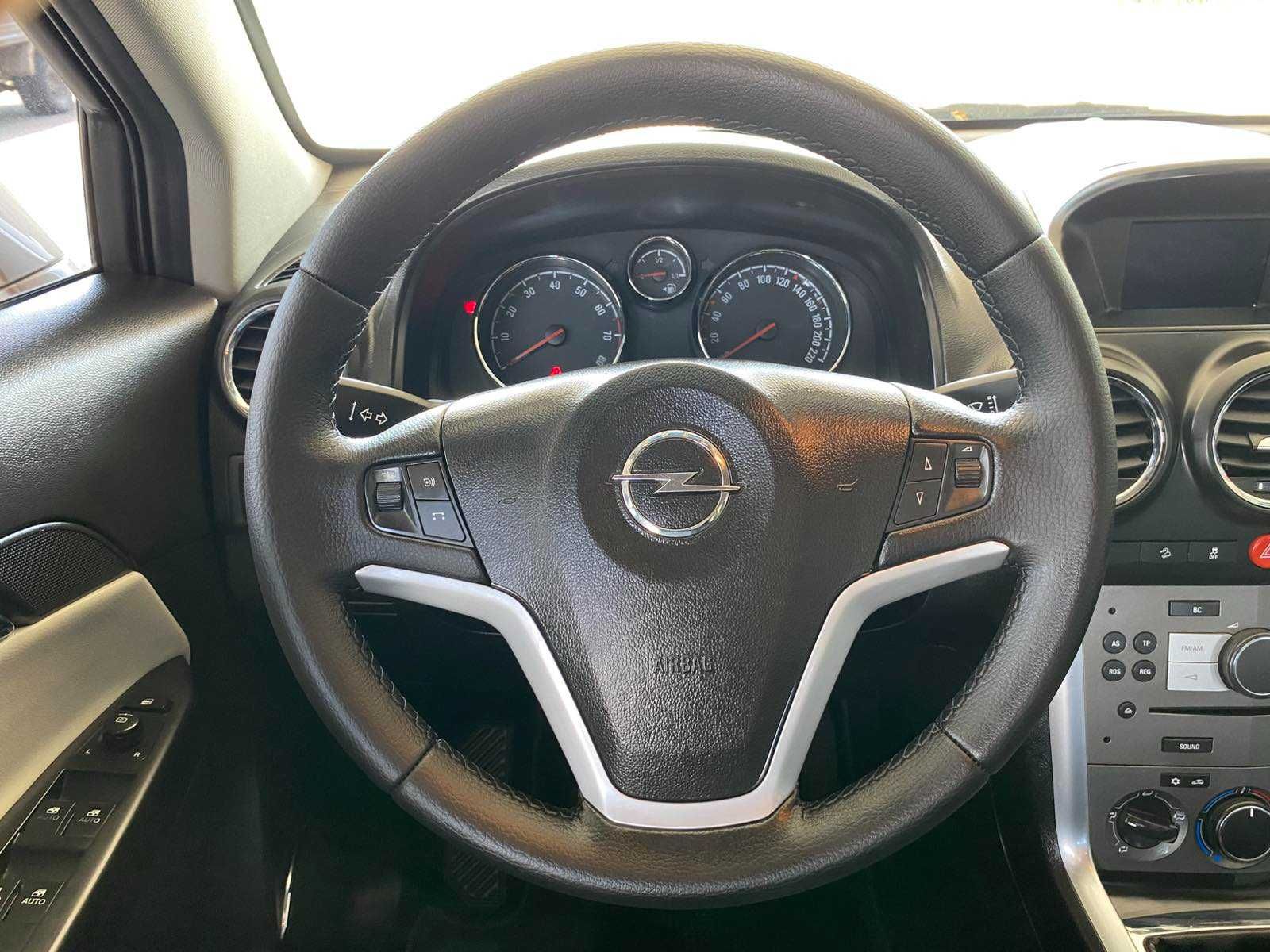 Opel Antara 2012 року 2.4/бензин