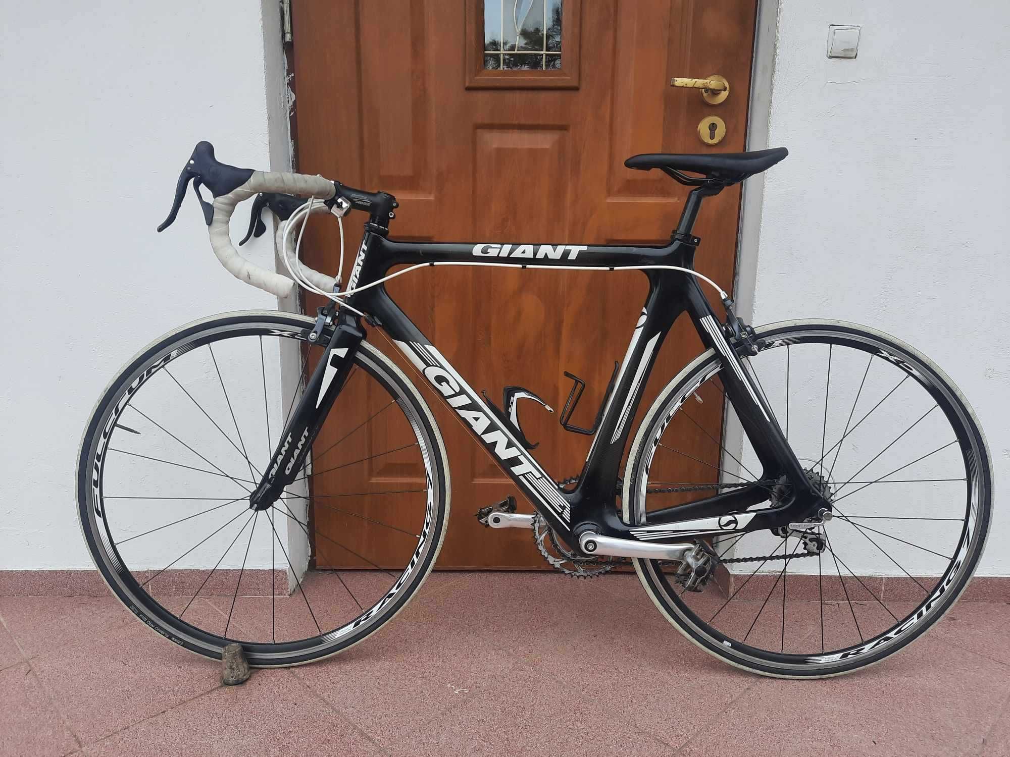 Rower Giant Szosa Full Carbon Shimano 28 Campagnolo 2 x 10