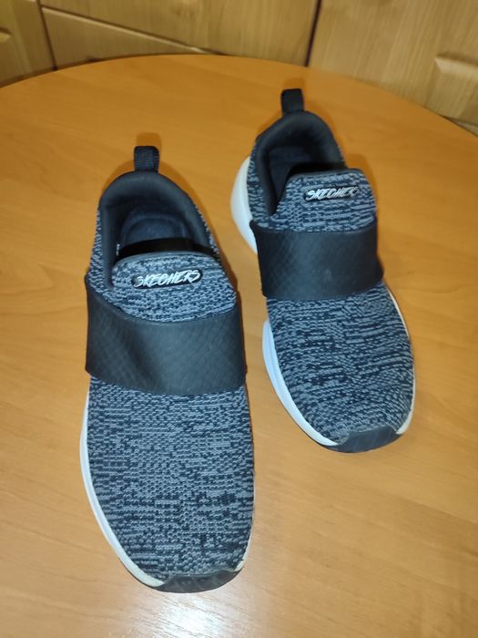 Кросівки Skechers