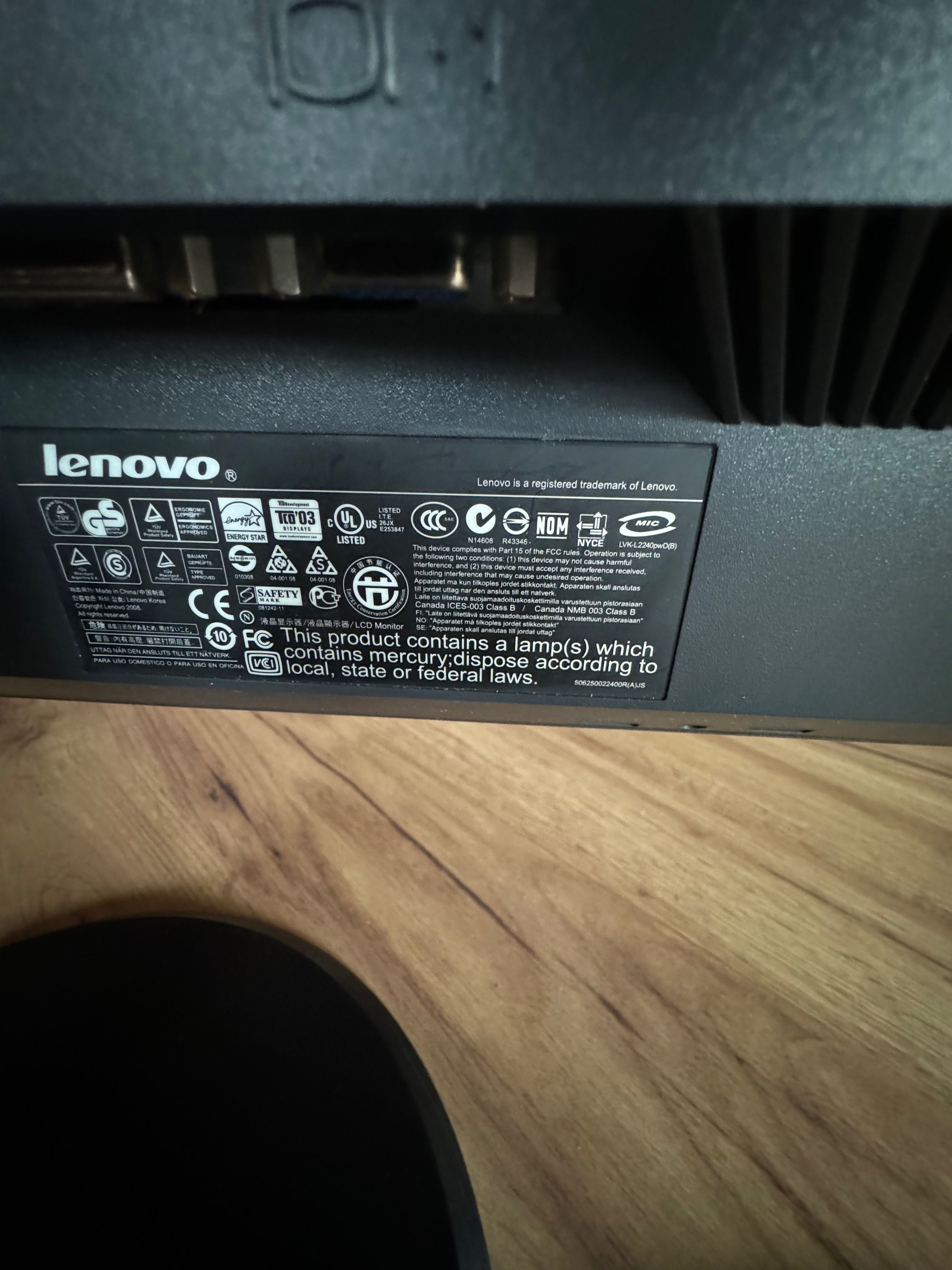 Monitor Lenovo ThinkVision L2240pwD
